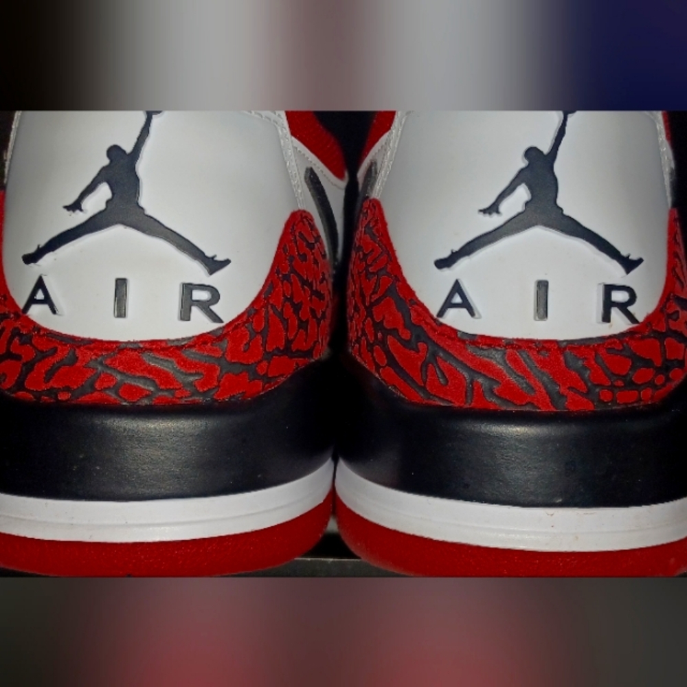 Nike Air Jordan mid. Sz 12
